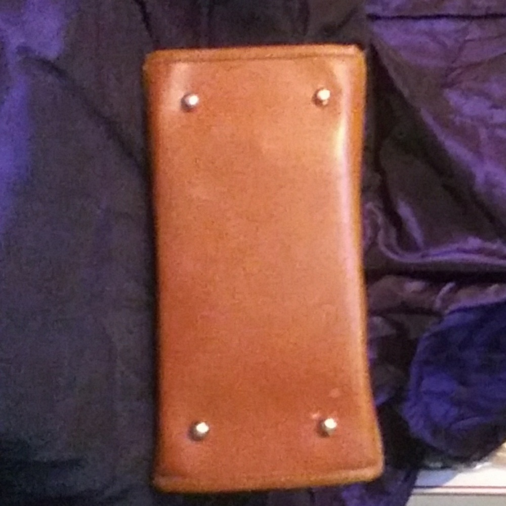 Purse - Picture 2 of 2